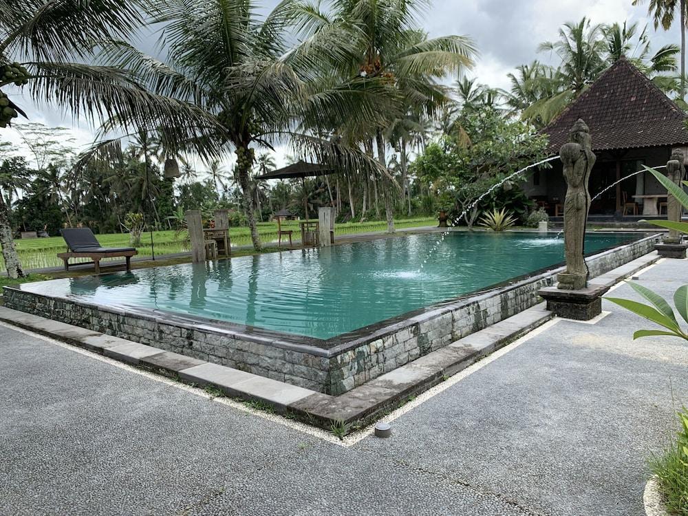 Pajar House Ubud Suite & Villas エクステリア 写真